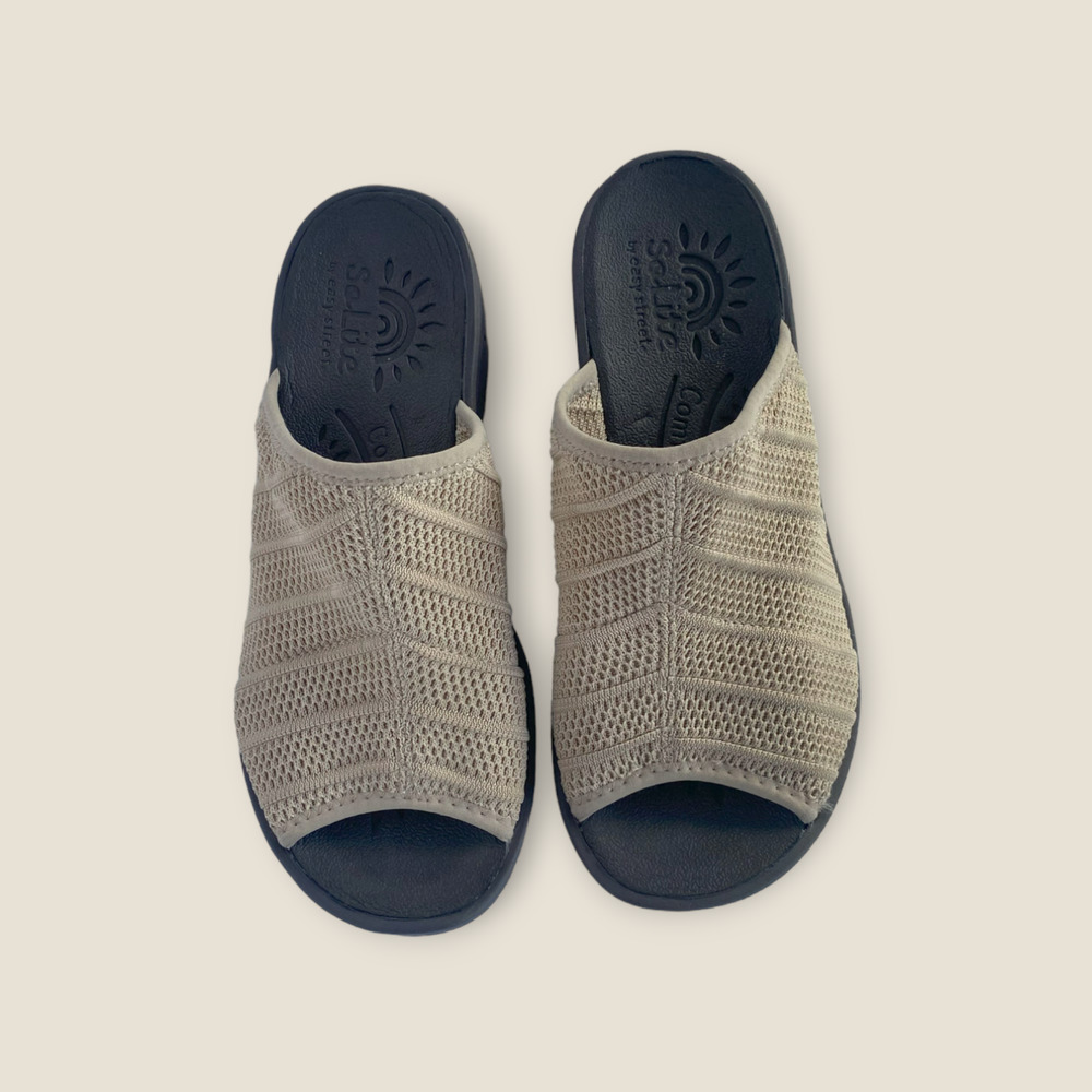 Solite by Easy Street Womens Size 6.5 Tan Comfort Airy Wedge Sandals *Small Flaw